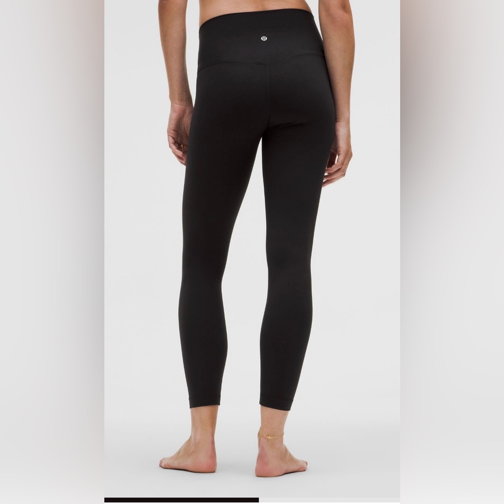 Lululemon Athletics Align Black High-Rise Pant 25” size 2